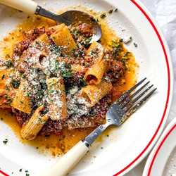 Slow cooker Bolognese
