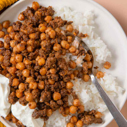 20-minute Ground Beef and Chickpea Dinner