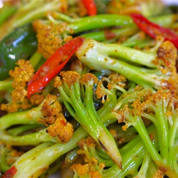 The Best Chinese Cauliflower Stir Fry Recipe