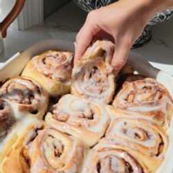 Apple Pie Cinnamon Rolls