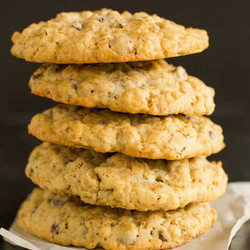 Oatmeal Chocolate Chip Cookies