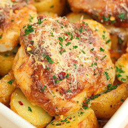Juicy Garlic Parmesan Chicken Thighs With Baby Potatoes