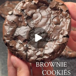 Best Ever Fudgy Brownie Cookies (crackly Top)