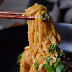 Easy And Quick Peanut Butter Chili Oil Yakisoba Noodles