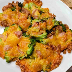 Ham U0026amp; Cheddar Smashed Broccoli: Quick, Low-carb Snack