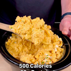 Slow Cooker Buffalo Chicken Mac &amp; Cheese