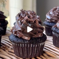 Small Batch Chocolate Cupcakes