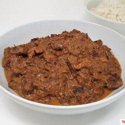 Slow Cooker Beef Korma
