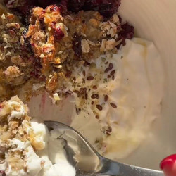 Berry Crumble