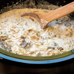 Slow Cooker Artichoke Mushroom Chicken