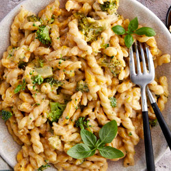 Baked Broccoli Mac And Cheese