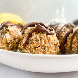 Banana Bread Energy Bites