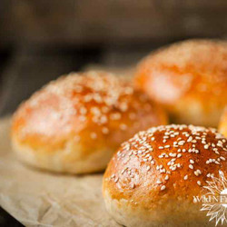 No Yeast, Sourdough Discard Hamburger Buns