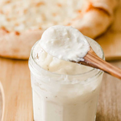 White Pizza Sauce Recipe (quick &amp; Easy)