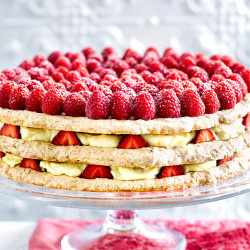 Coconut And Mascarpone Cake