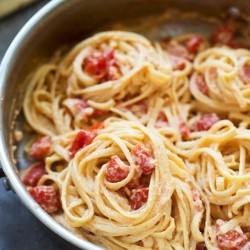 Five Ingredient Tomato Ricotta Linguini