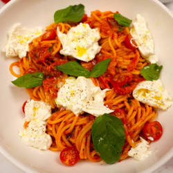 Cherry Tomato Pasta (video)