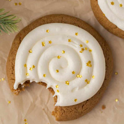 Crumbl Gingerebread Cookies