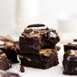 Vegan Oreo Brownies
