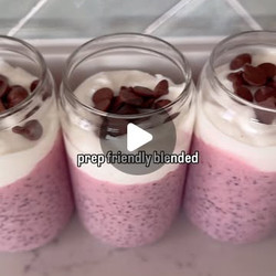 Blended Raspberry &amp; Coconut Chia Puddings