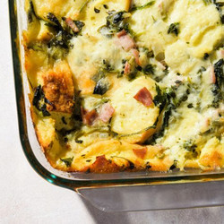 Spinach, Ham And Cheddar Strata