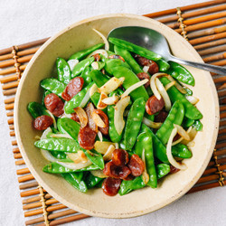 Snow Peas With Chinese Sausage