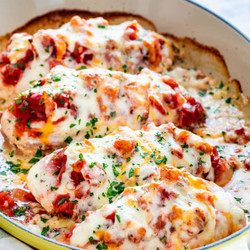 Crockpot Salsa Chicken