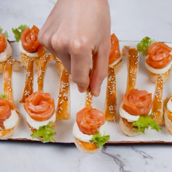 Puff Pastry Spoons With Cheese And Salmon
