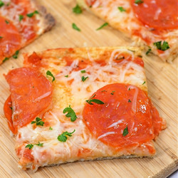 Keto Cottage Cheese Flatbread Pizza