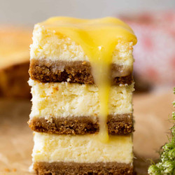 Lemon Cheesecake Bars