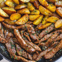 Garlic Butter Steak And Potatoes (شريحة لحم بالزبدة والثوم والبطاطس)