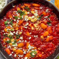Gigantes Plaki (great Giant Baked Beans)