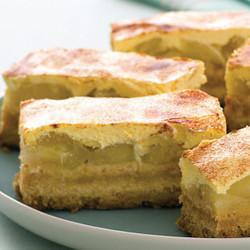Apple &amp; Cinnamon Slice Recipe