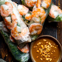 Traditional Vietnamese Spring Rolls (goi Cuon)