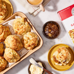 Cheesy, Easy Biscuits