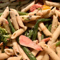 One Pot Pasta Primavera With Salmon