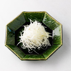 How To Make Shiraga Negi (julienned Long Green Onion Garnish)