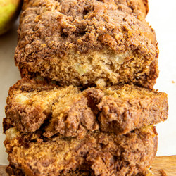 Apple Cinnamon Coffee Cake Loaf