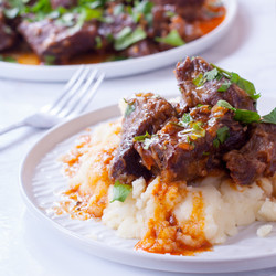 Slow-cooker Beef Short Ribs