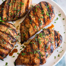 Balsamic Chicken {easy Marinade}