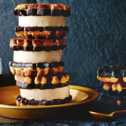 Banoffles - Cookie Dough Waffle Sandwiches With Banoffee Cheesecake