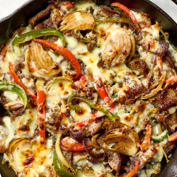 Philly Cheesesteak Skillet
