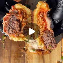 Garlic Bread Spaghetti And Meatball Stuffed Sliders