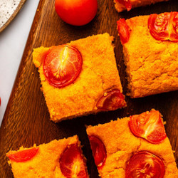 Easy Tomato Cornbread With Cherry Tomatoes