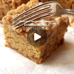 Banana Crumble Coffee Cake