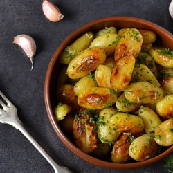 Lemon And Herb Roasted Potatoes