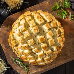 Cheese Garlic Pull Apart Bread By Sargento®
