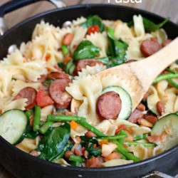 Smoked Sausage, White Bean And Vegetable Pasta