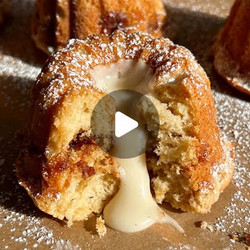 Mini Brown Butter Sourdough Cinnabundts