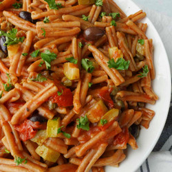 One Pot Pasta Puttanesca (with Whole Wheat Pasta)